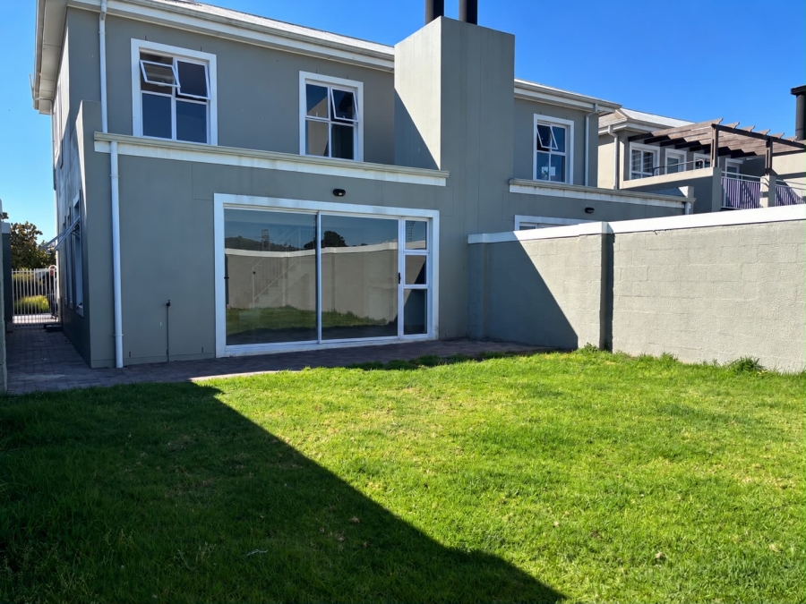 3 Bedroom Property for Sale in Brackenfell South Western Cape